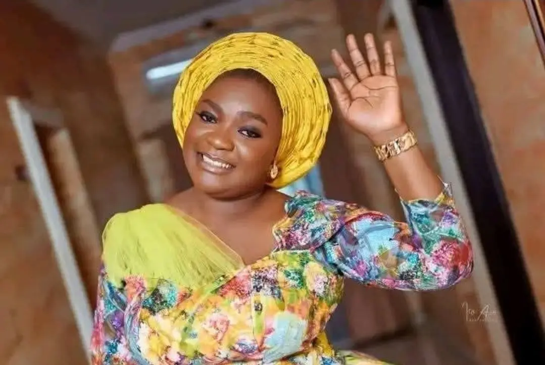 BREAKING: Gospel Singer Bunmi Akinnaanu Adeoye, ‘Omije Oju Mi,’ Dies After Prolonged Illness