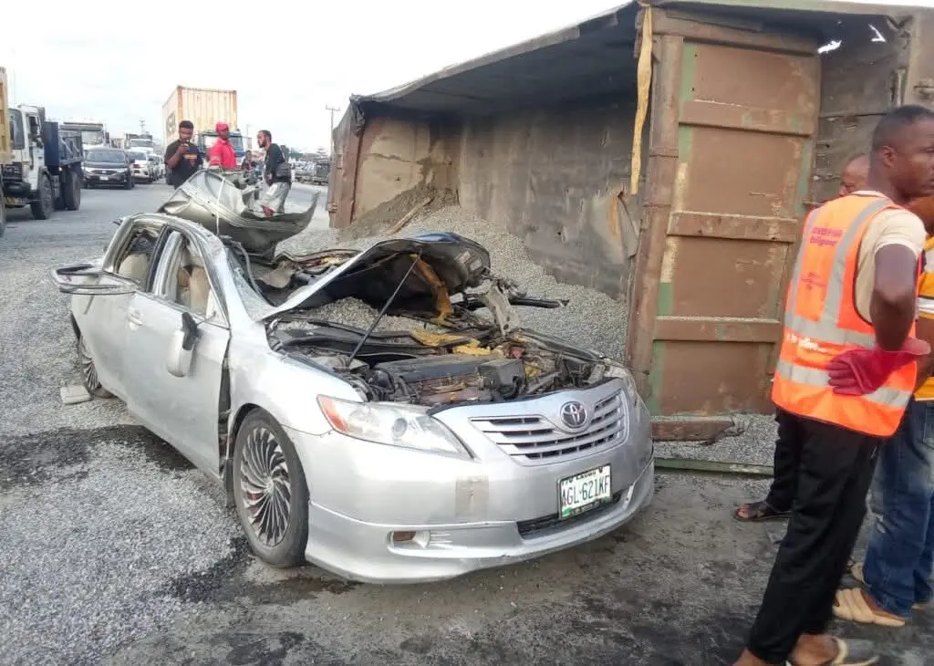 Truck Crushes Car in Lagos, Kills Husband, Leaves Wife Critically Injured